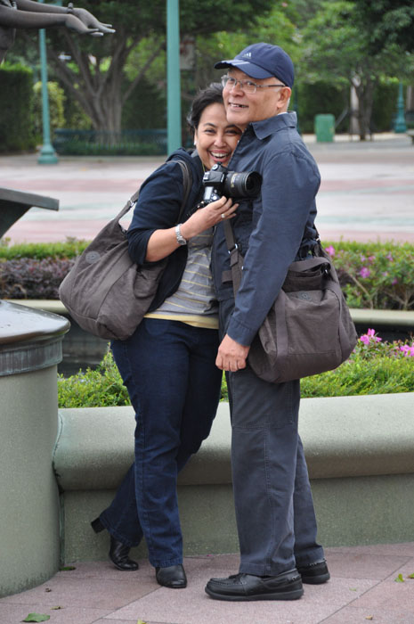 mom and my ddy old love bird forever