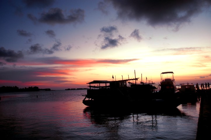 sunset karimun jawa