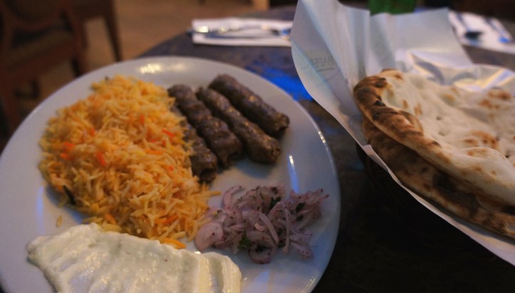 nyam.....nyam.....kambing tiap hari aja heehehe