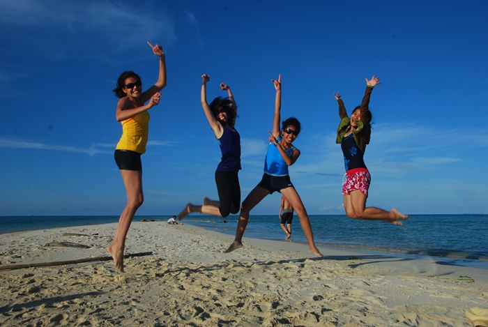 Pulau gosong di Derawan