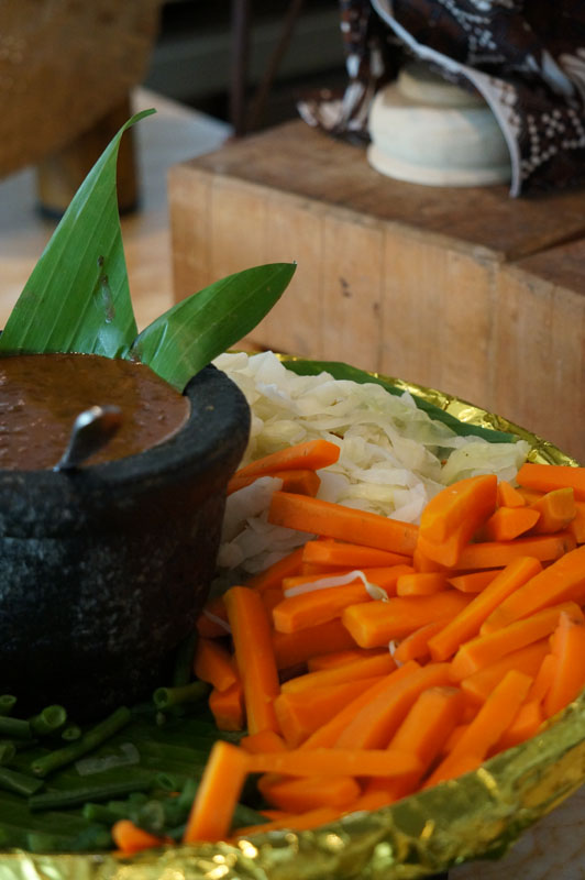 ohhh my favorite :) Pecel Madiun dong