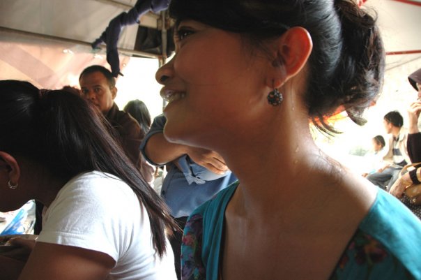 belon makan udah keringetan