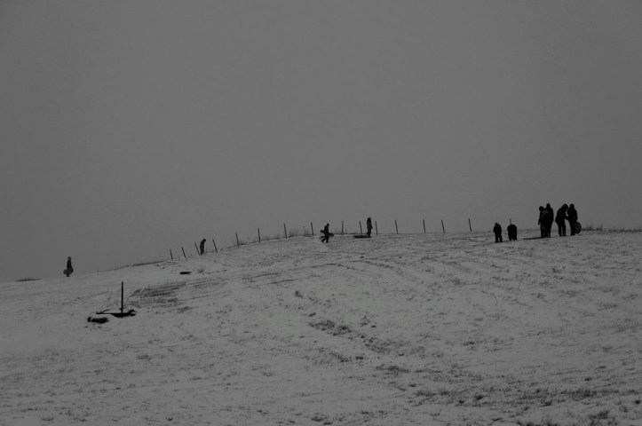 Banyak banget yang main bahkan sampe malam