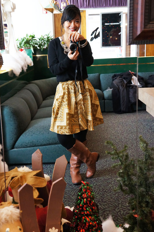 tuh dandanan yang mau nikah hehe