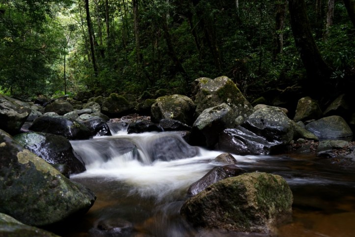 Sungai didepan tenda