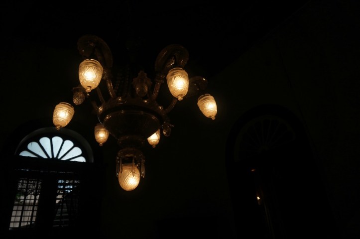 Salah satu lampu yang berasal dari Eropa