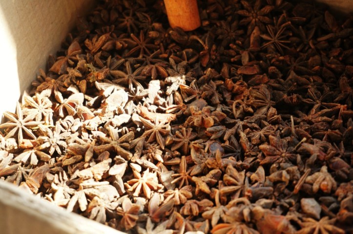 Kapulaga atau bunga lawang, ya?