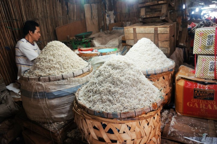 Beli ikan teri nasi paling pas di tempat ini