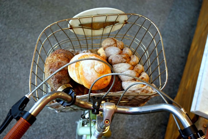 Salah satu dagangan di resto