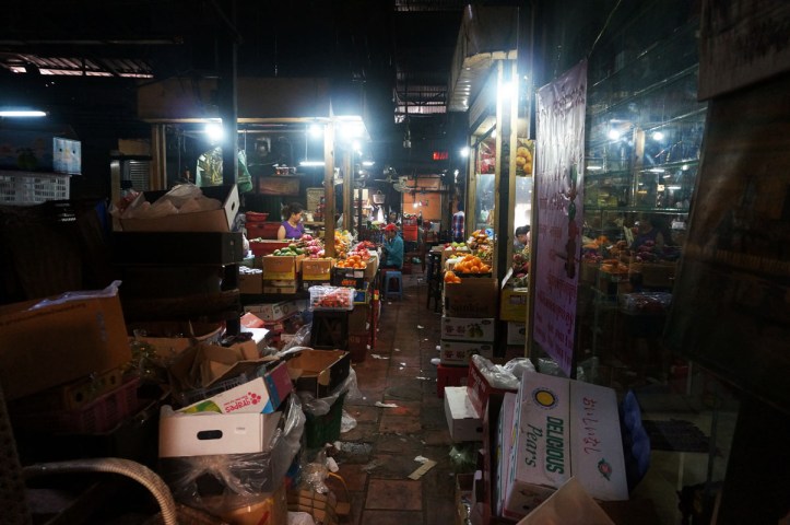 Russian Market: Toul Tom Poung Market