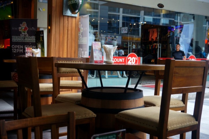 Irish Bar & Restaurant Centre Point