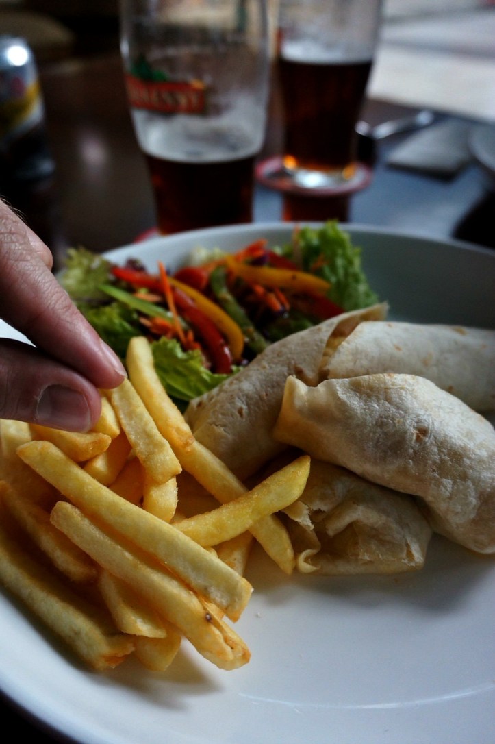 Irish Bar & Restaurant Centre Point