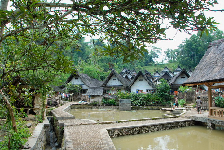 Kampung Naga Jawa Barat