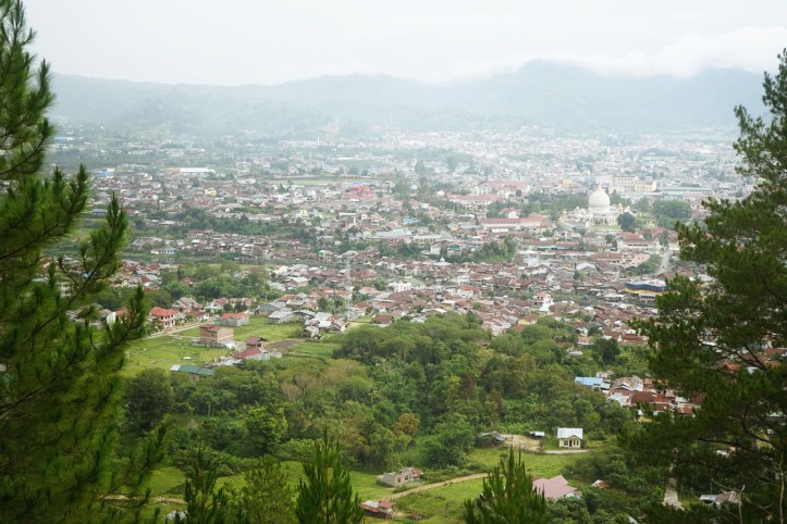Kota Takengon dari atas bukit