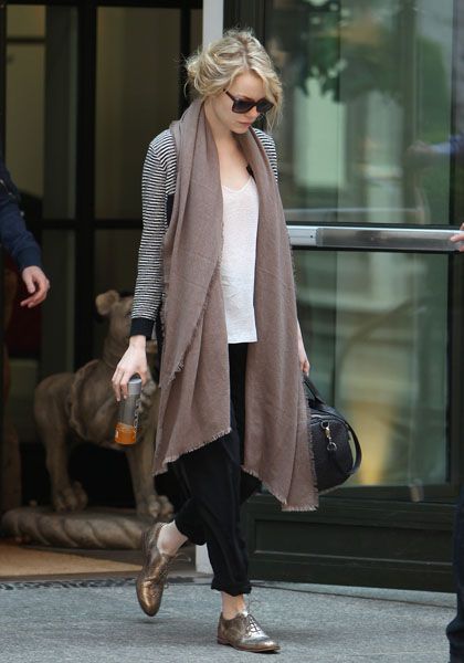 Emma Stone and Andrew Garfield check out there hotel and head to JFK in New York to catch a flight to Tokyo, Japan to promote there new movie. Pictured: Emma Stone Ref: SPL404390 110612 Picture by: Turgeon/Steffman/Splash News Splash News and Pictures Los Angeles: 310-821-2666 New York: 212-619-2666 London: 870-934-2666 photodesk@splashnews.com 