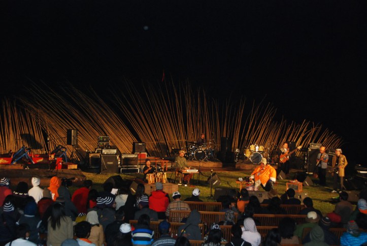 http://www.jazzgunung.com/