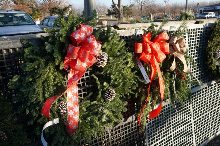 Semua pengen dibeli tapi harganya lumayan mahal sih