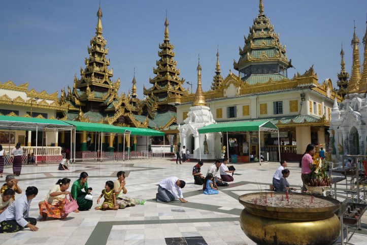 Pagoda Shwedagon Yangon Myanmar