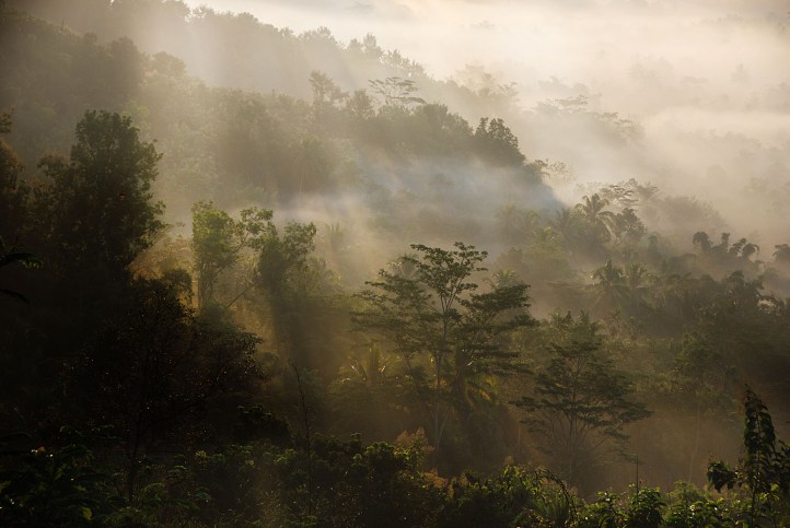 Punthuk Setumbu - Magelang Indonesia