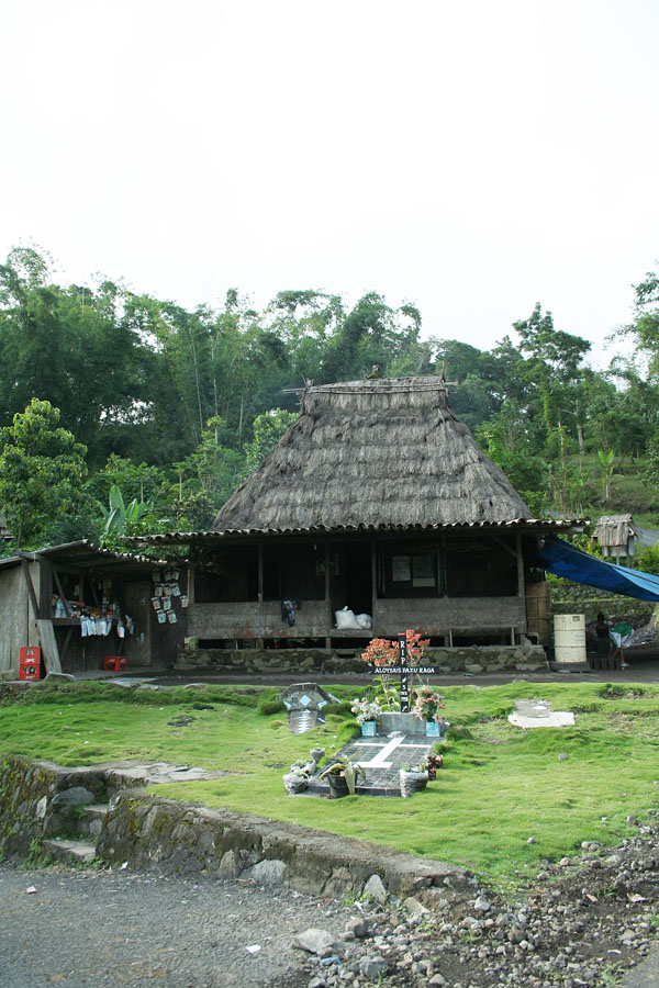 Kampung Bena NTT