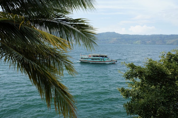 Ferry Danau Toba