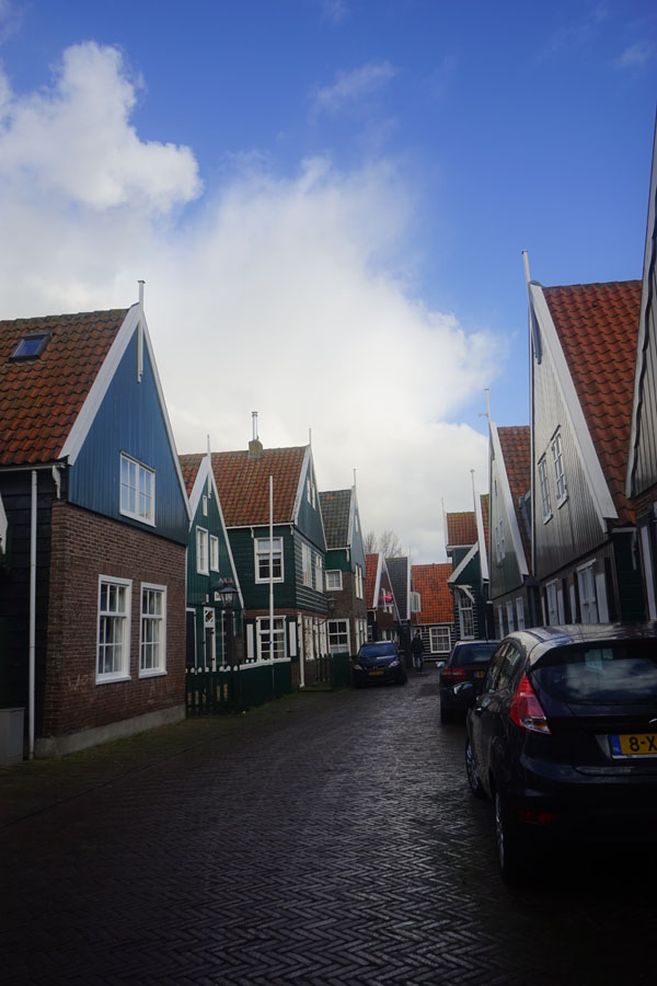 Marken Belanda